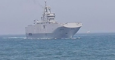 بالفيديو والصور.. القوات البحرية تحتفل بوصول الميسترال إلى الإسكندرية