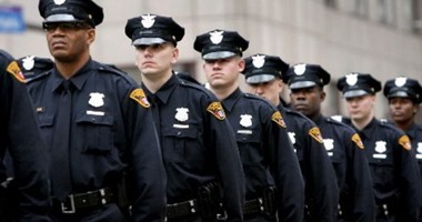 ضابط أمريكى مسلم يقاضى شرطة نيويورك لعدم السماح له بإطلاق لحيته