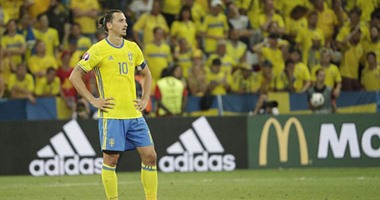 مدرب السويد عن اعتزال إبراهيموفيتش: كنت أتمنى أن يرحل بشكل أفضل