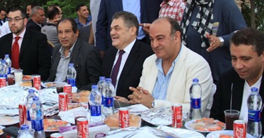 بالصور.. رئيس حزب الوفد يشارك فى إفطار "بحر البقر" بحضور 150 نائبا برلمانيا