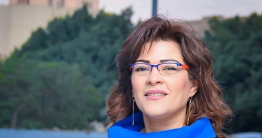 دفاع فاطمة ناعوت: حضورها جلسة الحكم فى الاستئناف على حبسها ليس وجوبيا