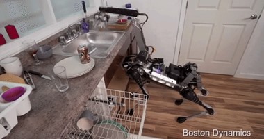 بالصور المتحركة.. SpotMini روبوت من جوجل لمساعدتك فى المهام المنزلية