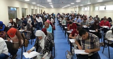 المتقدمون للدفعة الثانية من برنامج الرئاسة لتأهيل الشباب يبدأون الاختبارات