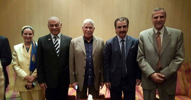 وزير الرياضة وحسين فهمى والمعلم يحضرون حفل إفطار الأولمبياد الخاص