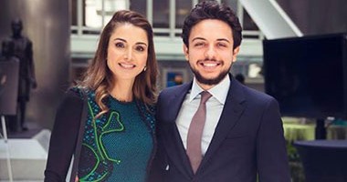 الملكة رانيا تهنئ ابنها الحسين ولى عهد المملكة الأردنية بعيد ميلاده الـ22