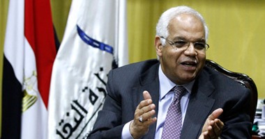 وزير النقل يدشن القاطرة النهرية "سيوة" لنقل البضائع بين مصر والسودان السبت