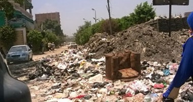 صحافة المواطن.. ترعه الزمر بالجيزة تتحول إلى مقالب من القمامة