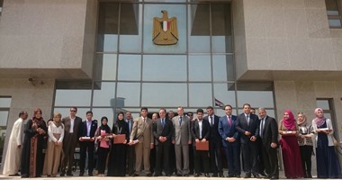 بالصور.. السفارة المصرية بأبوظبى تكرم الطلاب المصريين أوائل الثانوية العامة الإماراتية