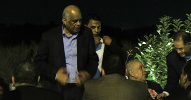 رئيس البرلمان ووزيرا الشباب والشئون القانونية وعمرو موسى بحفل سحور علاء عابد