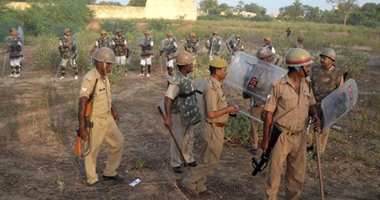 إصابة 30 شخصا فى اشتباكات بين القوات الهندية ومتظاهرين بكشمير 