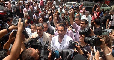 أخبار مصر للساعة 1.. تأجيل أولى جلسات محاكمة نقيب الصحفيين لـ18 يونيو