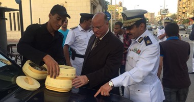 بالصور.. مدير أمن القاهرة يتفقد الخدمات الأمنية ويتناول الإفطار مع المجندين