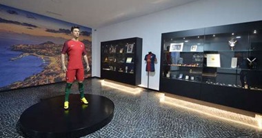 بالصور.. رونالدو يعلن افتتاح متحفه الجديد فى البرتغال