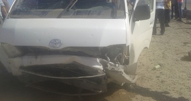 إصابة 3 أشخاص فى حادث تصادم بكفر الشيخ