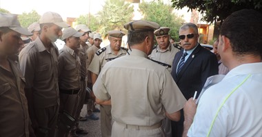 بالصور.. مدير أمن الغربية يتفقد خدمات تأمين المنشآت الهامة بطنطا