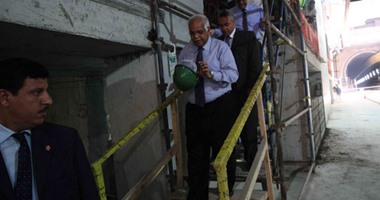 بالصور.. وزير النقل يعلن بدء تشغيل مترو أنفاق مصر الجديدة منتصف 2018