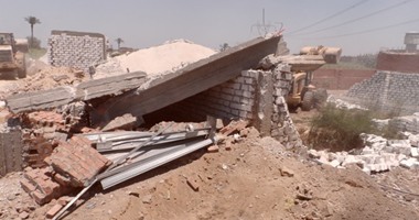 إزالة 15 مبنى مخالف على الطريق السريع بالقليوبية