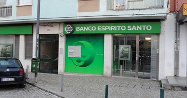 البرتغال تعلن ضخ أموال إلى مصرف بانكو إسبيريتو سانتو المتعثر