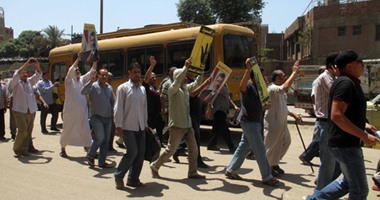 قوات الأمن تحكم سيطرتها على المطرية واختفاء مسيرات الإخوان