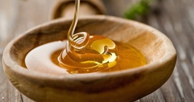استخدم الطب البديل وعالج فقر الدم بالعسل