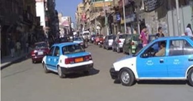 3 مجهولون يسرقون سيارة تاكسي بالإكراه فى الصالحية الجديدة