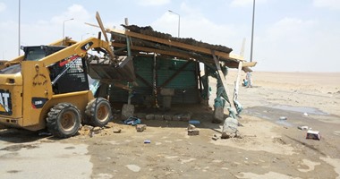 بالصور.. حملة مكبرة لإزالة إشغالات تعديات طريق أسيوط الغربى