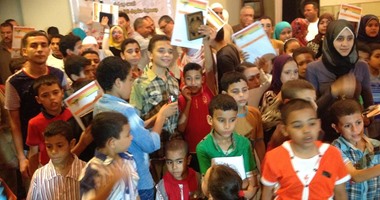 بالصور.. جمعية حقوق الإنسان بالغربية تكرم 200 من حفظة القرآن بكفر الزيات