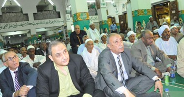 محافظ أسوان يشهد احتفال مديرية الأوقاف بليلة القدر