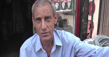 بالفيديو.. مواطن لمحافظ القاهرة: "شوف حل للتكدس المرورى فى شارع القصر العينى"