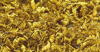 علماء آثار يعثرون على قطع ذهبية "ملكية" بالدنمارك