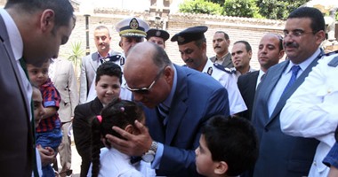 مدير أمن القاهرة يحتفل بثالث أيام العيد وسط الأطفال الأيتام