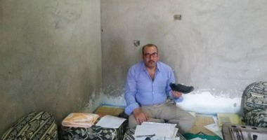 موظف بالشرقية يتهم نائب رئيس مدينة الحسينية بالتعدى عليه بالحذاء  