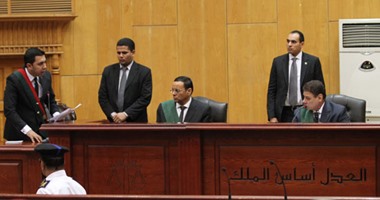 بالصور..مرسى يغيب عن جلسة محاكمته فى التخابرمع قطر لإصابته بانخفاض بضغط الدم