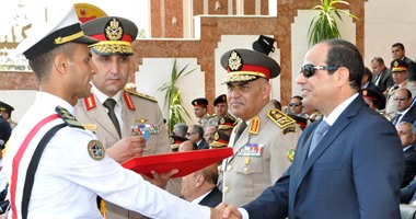 الرئيس السيسى يشهد اليوم حفل تخريج دفعة جديدة من ضباط الصف بالشرقية