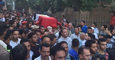 "واتس آب اليوم السابع": بالصور.. جنازة مهيبة لشهيد سيناء ببنى سويف