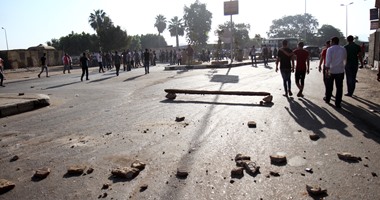 فتح الطريق أمام معهد ناصر بعد قطع أهالى مركب الوراق للإفراج عن جثث ذويهم