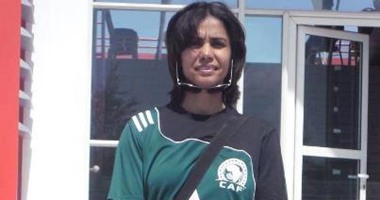نعمة رشاد تدير نهائى الكرة النسائية