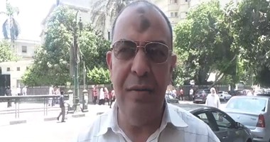 بالفيديو.. المواطن أنور للمسئولين: "شوارع المحروسة مليانة زبالة"