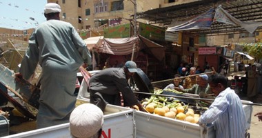 بالصور.. حملة إشغالات مكبرة بمنطقة السيل الجديد فى أسوان