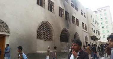 مقتل 3 أشخاص وإصابة 20 آخرين فى انفجار أمام مسجد بأفغانستان