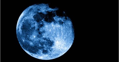 "القمر الأزرق".. أول قمر بدر بفصل الربيع يزين سماء الوطن العربى اليوم