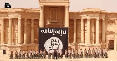 صحيفة إسبانية: داعش تظهر مشاهد وحشية ضد المسلمين