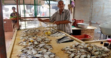 تعرف على أسعار الأسماك اليوم فى سوق العبور