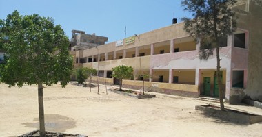 محافظ المنيا يعين إدارة جديدة لمدرسة خاصة تابعة لجمعية الوحدة الإسلامية