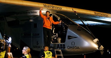 طائرة "سولار إمبالس 2" العاملة بالطاقة الشمسية تغادر إسبانيا متجهة إلى مصر