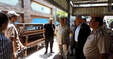 مدير أمن الغربية يتابع التدريبات العسكرية للمجندين بمعسكر قوات الأمن بطنطا