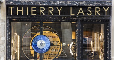 بالصور.. تيرى لاسرى يفتتح متجره الأول لنظارات الشمس فى باريس