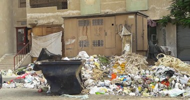 بالصور.. التجمع الأول بالقاهرة الجديدة يستغيث من انتشار القمامة