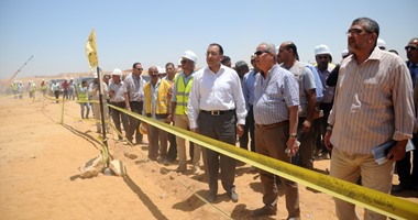 وزير الاسكان يزور  العاصمة الإدارية الجديدة لمتابعة المشروعات 