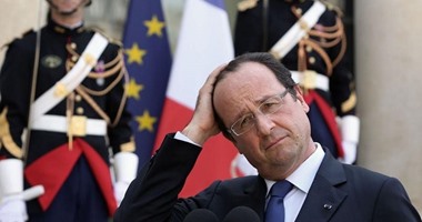 "كوافير" الرئيس الفرنسى.. مرتبه 10 آلاف يورو شهريًا وبيلف معاه العالم